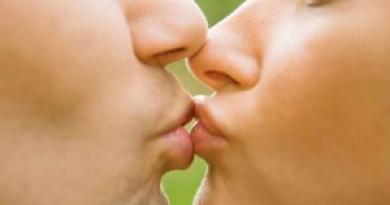 Viêm gan - có lây nhiễm qua nụ hôn không?